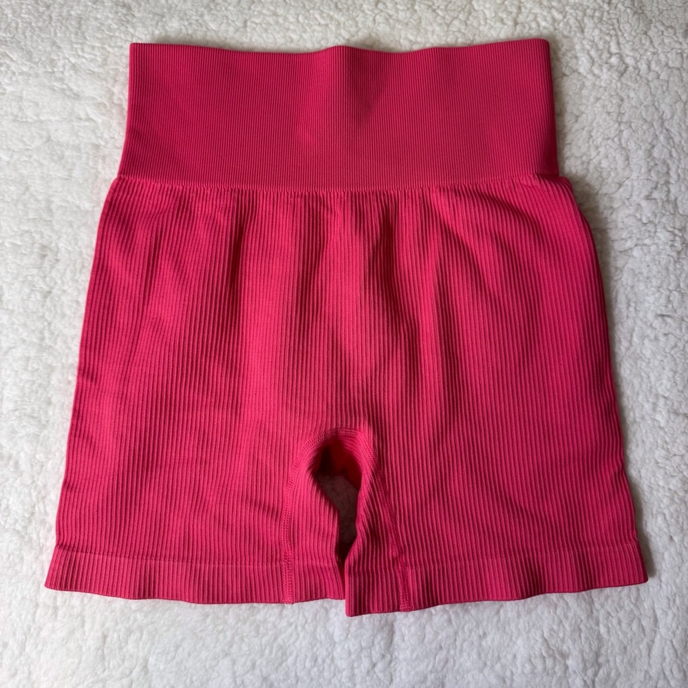 OQQ Ribbed Seamless Biker Shorts Medium Pink High Waisted Compression
